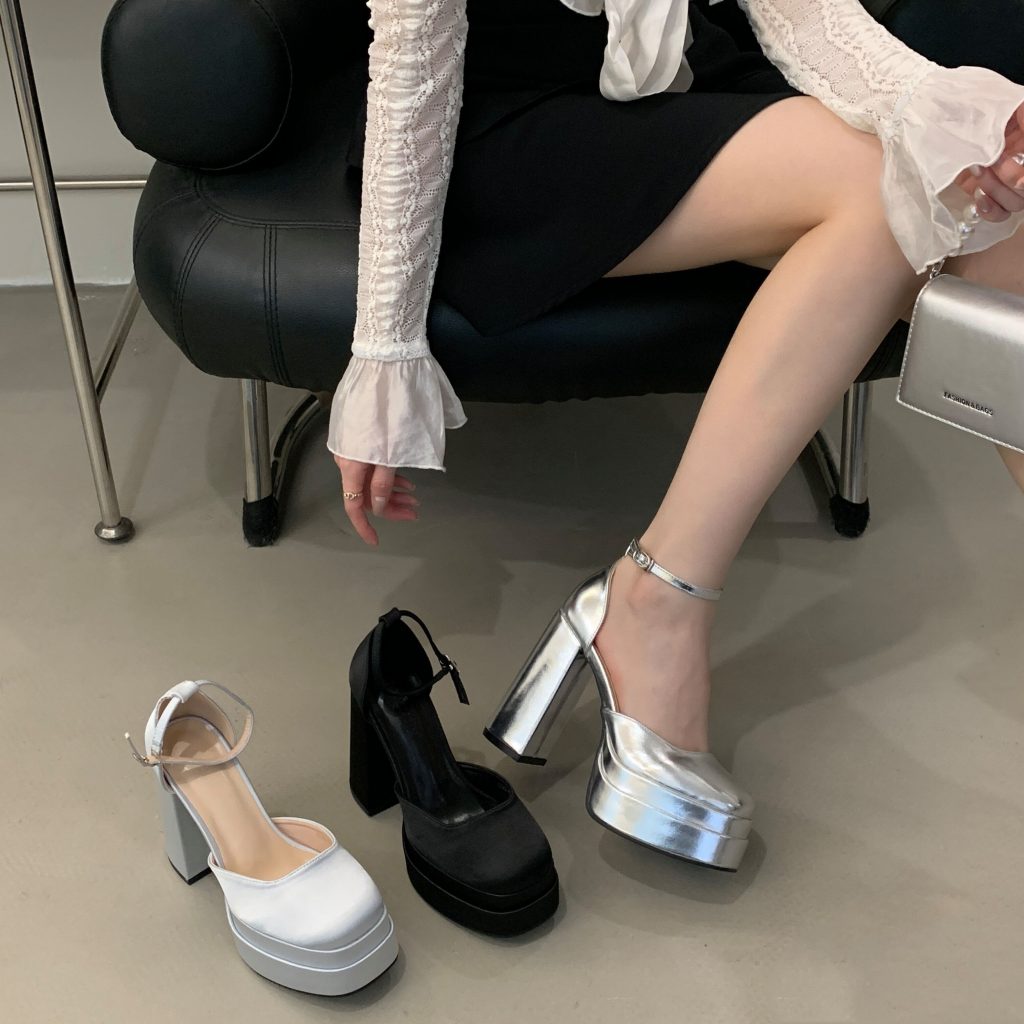 BUBUFLY Women's Comfortable Wedding Shoes Block Heel Platform Sandals for Petite, Hostess Performance Banquet