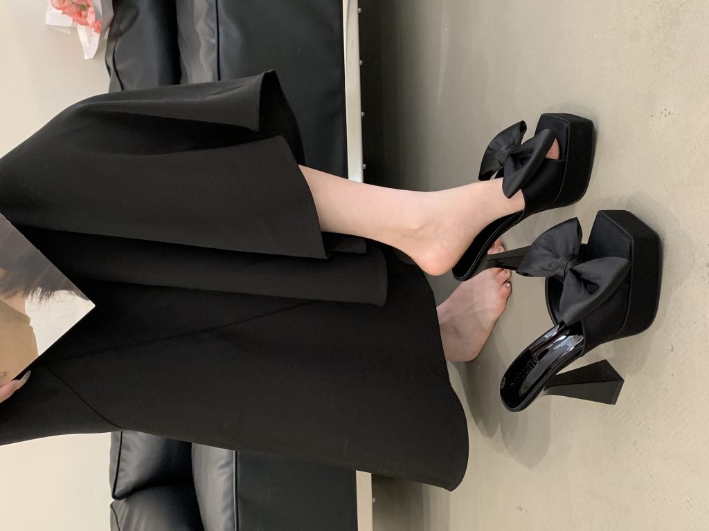 Women's European American Style Bowknot One-Strap High Heel Sandals Open Toe Chunky Heel Platform Slippers Summer